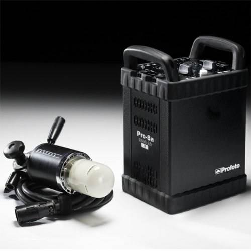 profoto pro 8A con torcia per noleggio studio fotografico a milano